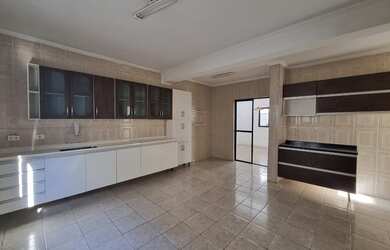 Imagem 7: Apartamento para aluguel tem 300 metros quadrados