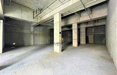 Imagem: O depósito possui 370m² de Área e está localizado em Vila