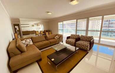 Imagem: O apartamento possui 4 Dormitórios, 4 Banheiros, 3 Vagas na