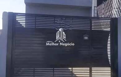 Imagem: A casa à venda possui 2 Dormitórios, 2 Banheiros, 2 Vagas