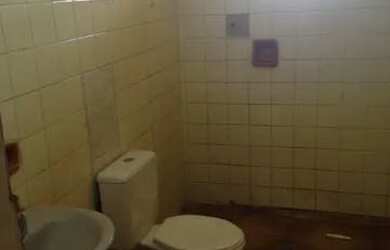 Imagem: A casa possui 3 Dormitórios, 3 Banheiros, 2 Vagas na garagem