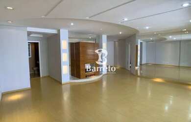 Imagem: O apartamento possui 3 Dormitórios, 5 Banheiros, 2 Vagas na