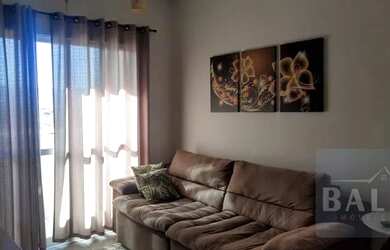 Imagem: O apartamento possui 2 Dormitórios, 2 Banheiros, 1 Vaga na