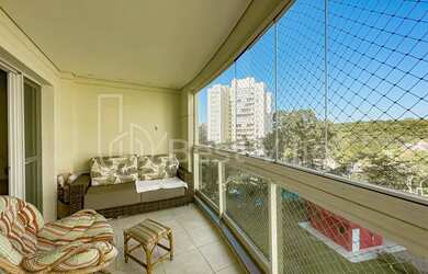 Imagem: O apartamento possui 3 Dormitórios, 3 Banheiros, 2 Vagas na