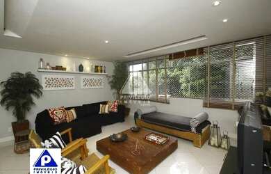 Imagem: O apartamento possui 3 Dormitórios, 3 Banheiros, 1 Vaga na