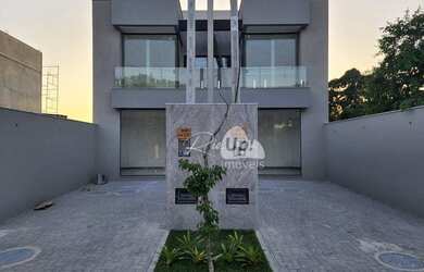 Imagem: A casa em condomínio possui 3 Dormitórios, 4 Banheiros e 120m²