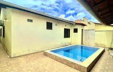 Imagem: A casa em condomínio possui 3 Dormitórios, 3 Banheiros, 2