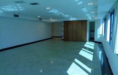 Imagem: O depósito possui 91m² de Área e está localizado em Alphaville