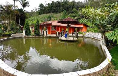 Imagem: A chácara possui 4.000m² de Área e está localizado em Santa