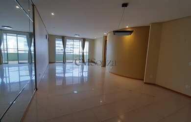 Imagem: O apartamento possui 4 Dormitórios, 5 Banheiros, 3 Vagas na