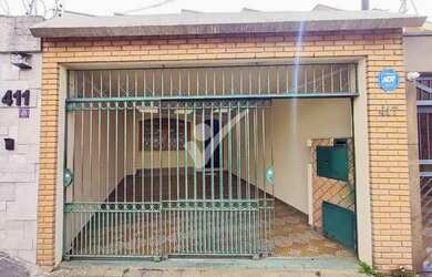 Imagem: A casa possui 2 Dormitórios, 3 Banheiros, 2 Vagas na garagem