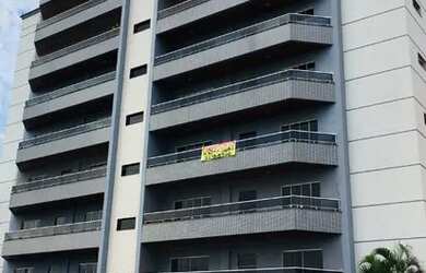 Imagem: O apartamento possui 3 Dormitórios, 5 Banheiros, 2 Vagas na