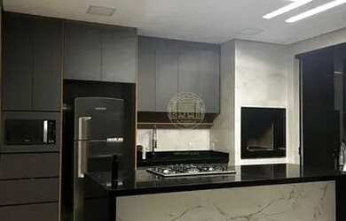 Imagem: A casa em condomínio possui 3 Dormitórios, 4 Banheiros, 4