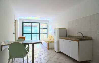 Imagem: O apartamento possui 1 Dormitório, 1 Banheiro, 1 Vaga na garagem