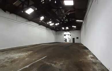 Imagem 12: Galpão/Depósito/Armazém para aluguel e venda tem 428 metros quadrados