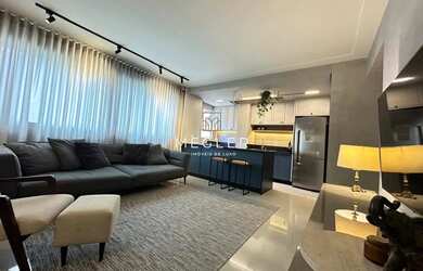 Imagem: O apartamento possui 2 Dormitórios, 2 Banheiros, 2 Vagas na