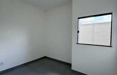 Imagem 5: Excelente casa 3/4 sendo 1 suíte com fácil acesso à Av. Ayrton Senna