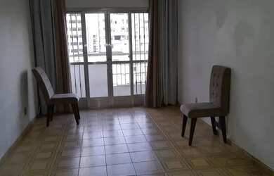 Imagem 3: Frente com sacada. 64m² de Área, 1 Vaga na garageme2 Dormitórios