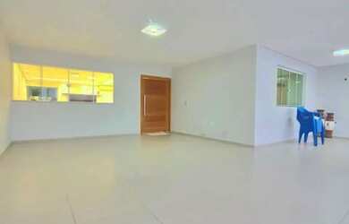 Imagem: A casa possui 3 Dormitórios e está localizado em Lagoa Seca