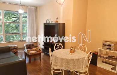 Imagem: O apartamento possui 4 Dormitórios, 3 Banheiros, 2 Vagas na