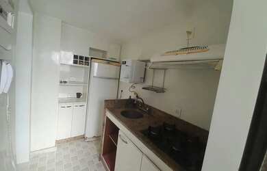 Imagem 9: Imóvel para aluguel com 95 metros quadrados com 2 quartos em Camboinhas...