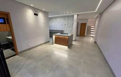 Imagem 6: Sobrado Alto Padrão - 505 Sul