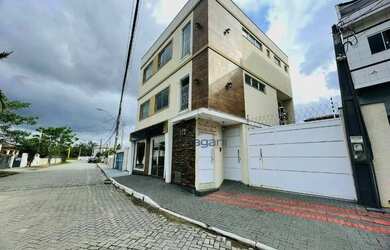 Imagem: O apartamento possui 1 Dormitório, 1 Banheiro, 50m² de Área