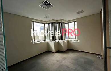 Imagem 5: Conjunto comercial com 130m² pronto para uso na região da Vila Olímpia