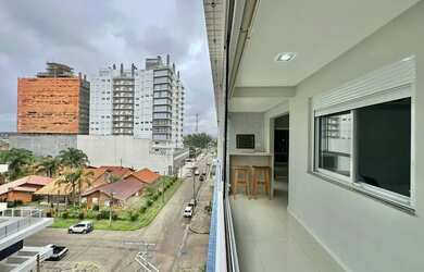 Imagem 2: Apartamento de 2 quartos de frente, vista para o mar no bairro navegantes