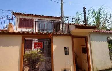 Imagem: O apartamento possui 2 Dormitórios, 2 Banheiros, 200m² de