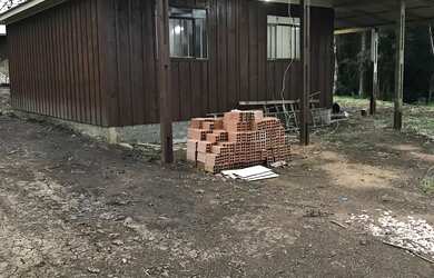 Imagem: A chácara possui 5.300m² de Área e está localizado em Palmital