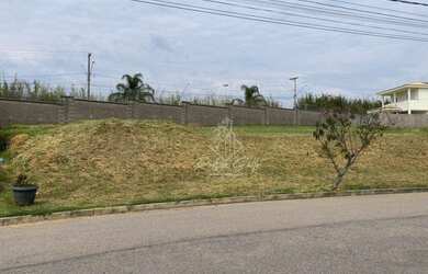 Imagem: O terreno possui 389m² de Área e está localizado em Parque