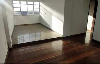 Imagem: O apartamento possui 2 Dormitórios, 3 Banheiros, 1 Vaga na