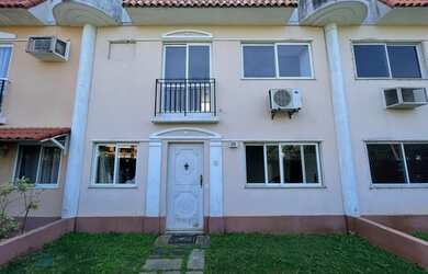 Imagem: A casa em condomínio possui 3 Dormitórios, 5 Banheiros, 2