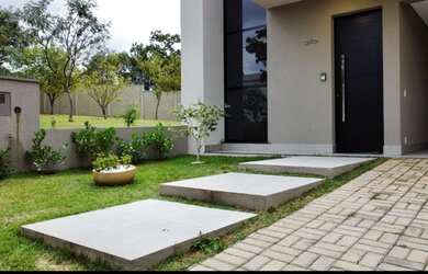 Imagem: A casa em condomínio possui 3 Dormitórios, 4 Banheiros, 4