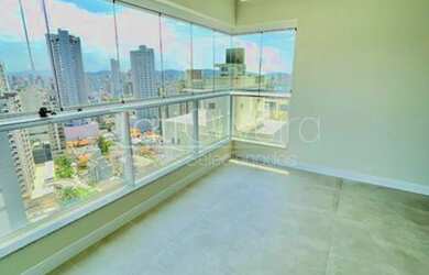 Imagem: O apartamento possui 3 Dormitórios, 3 Banheiros, 2 Vagas na