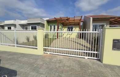 Imagem: A casa possui 2 Dormitórios, 1 Banheiro, 70m² de Área, Imóvel