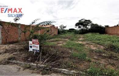 Imagem: O terreno possui 250m² de Área, Imóvel novo e está localizado