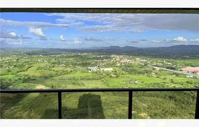 Imagem: O apartamento possui 5 Dormitórios, 5 Banheiros, 4 Vagas na