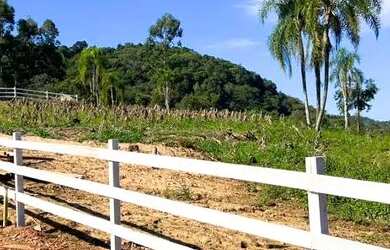 Imagem: A fazenda possui 1400m² de Área e está localizado em Nova