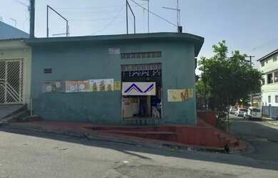 Imagem: A casa possui 3 Dormitórios, 4 Banheiros, 4 Vagas na garagem