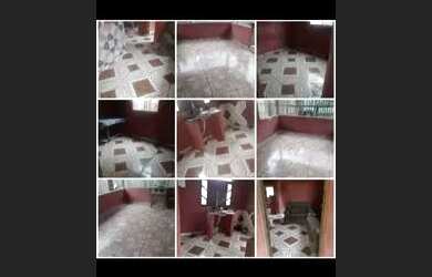 Imagem: A casa possui 2 Dormitórios, 1 Banheiro e está localizado