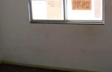 Imagem 2: Apartamento para venda possui 40 metros quadrados com 2 quartos em Centro...