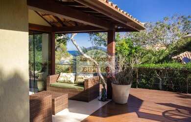 Imagem 6: Aluguel fixo em Buzios casa com 5 suítes a passos da Praia do Forno