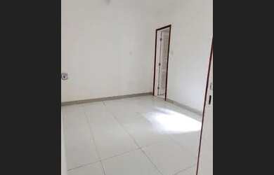 Imagem 2: Vendo casa em brotas. Ar-condicionado, 1 Vaga na garageme3 Dormitórios