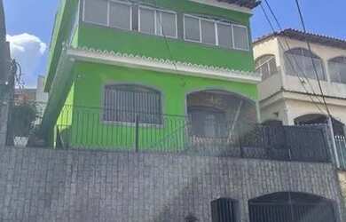 Imagem: A casa possui 2 Dormitórios, 2 Banheiros, 120m² de Área e