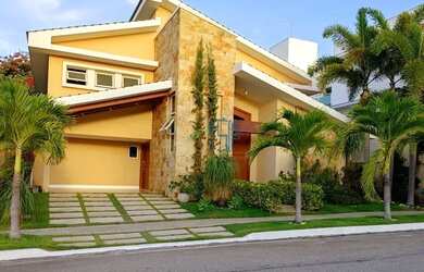 Imagem: A casa em condomínio possui 4 Dormitórios, 5 Banheiros, 4