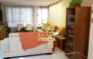 Imagem: A casa possui 4 Dormitórios, 5 Banheiros, 3 Vagas na garagem