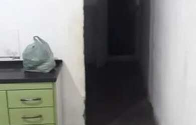 Imagem 1: Casa em viela 45.000 pra vender logo e também alugo por 500 reais