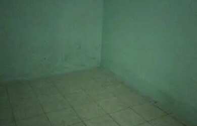 Imagem: A casa possui 2 Dormitórios, 1 Banheiro e está localizado